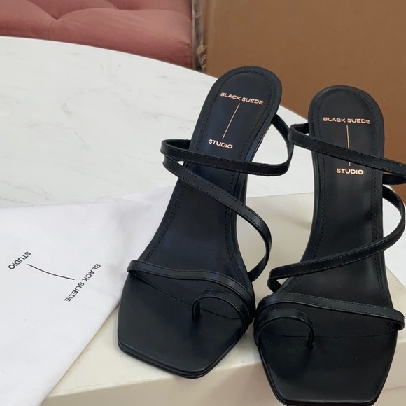 Black suede studio Cindy Sandal heels size: 8.5 - Picture 5 of 12